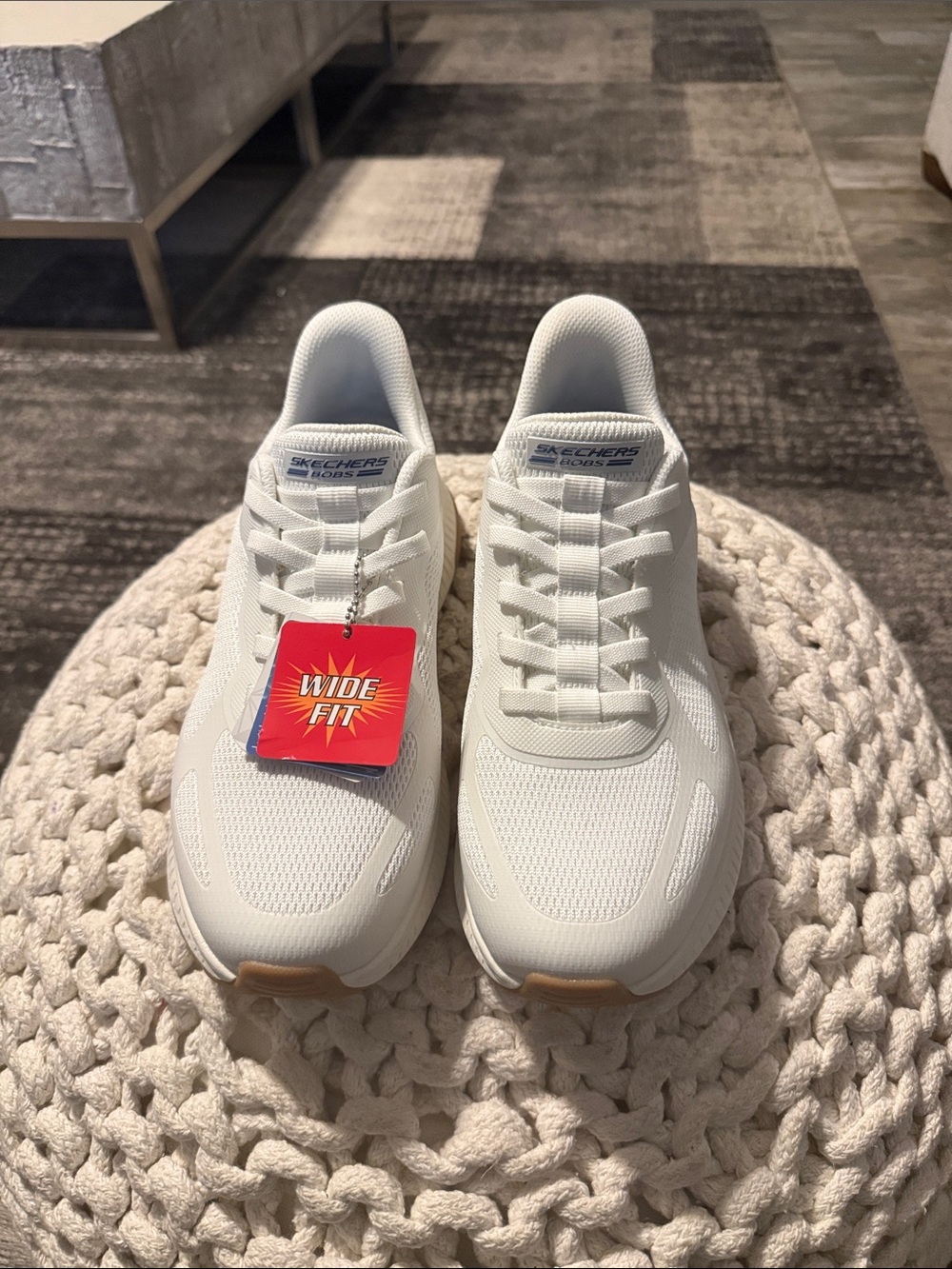Skechers White Wide Fit Casual Walking Shoes. NWOB